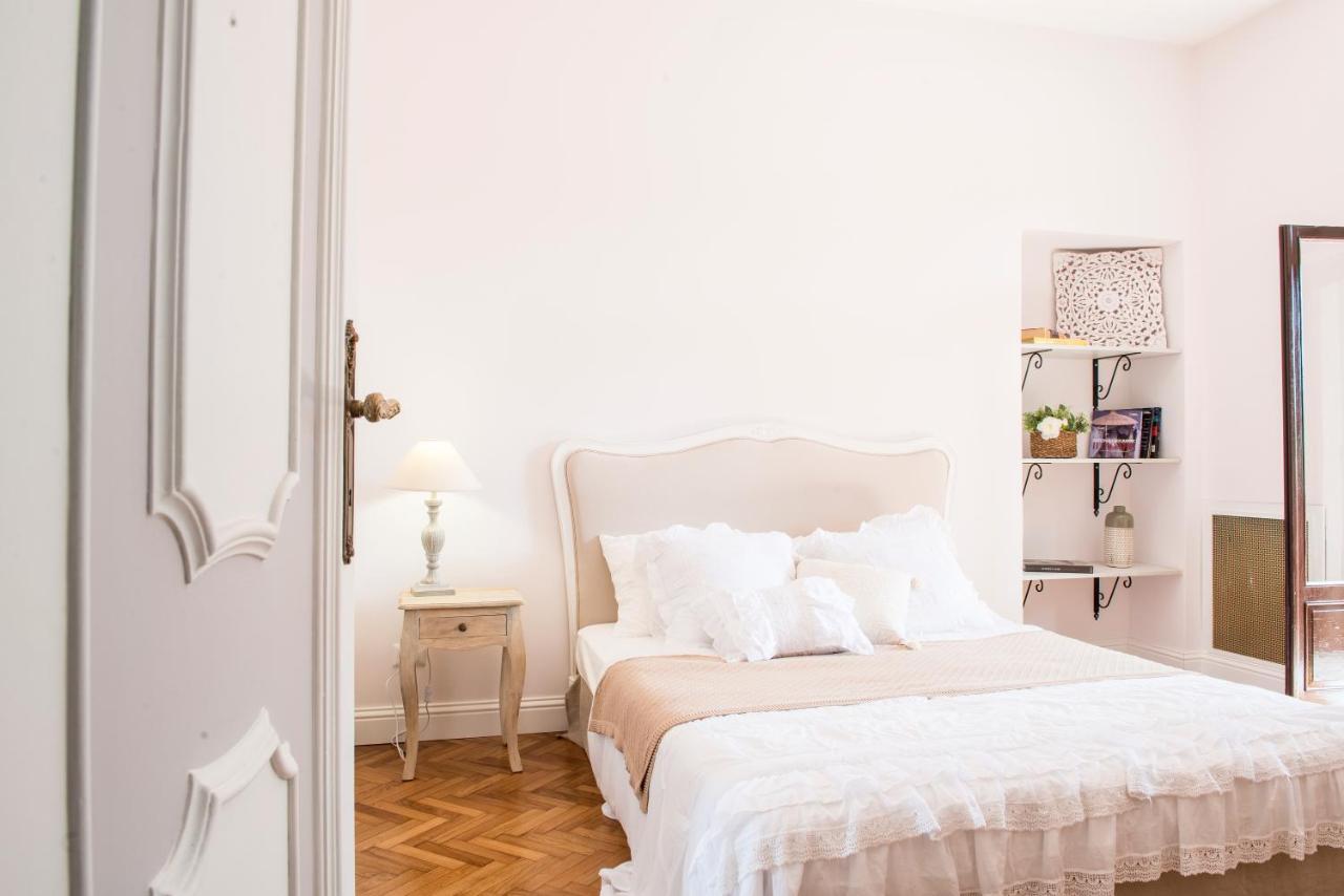 Anaida Villa Rom